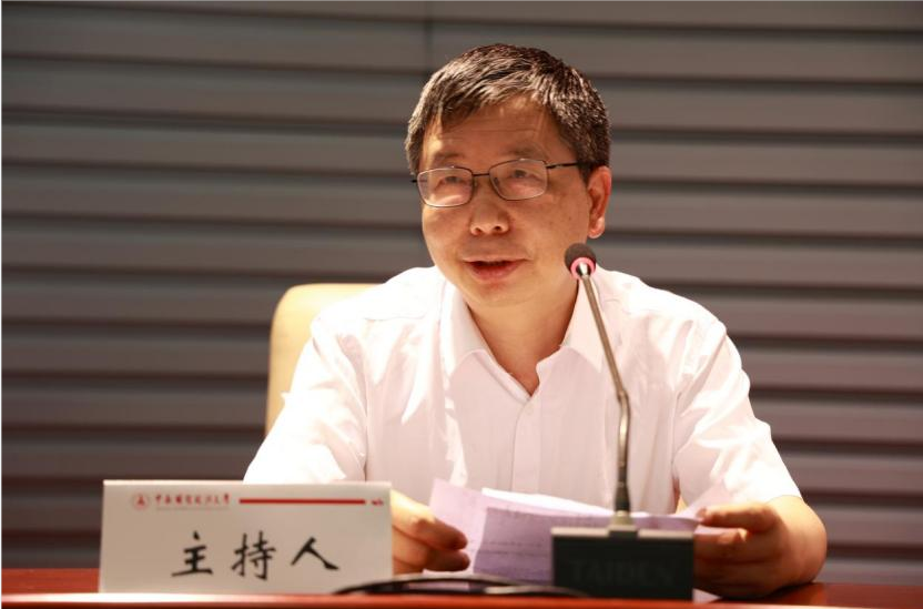 鲁小俊教授为我校做“传统书院教育对现代人才培养的启示”讲座